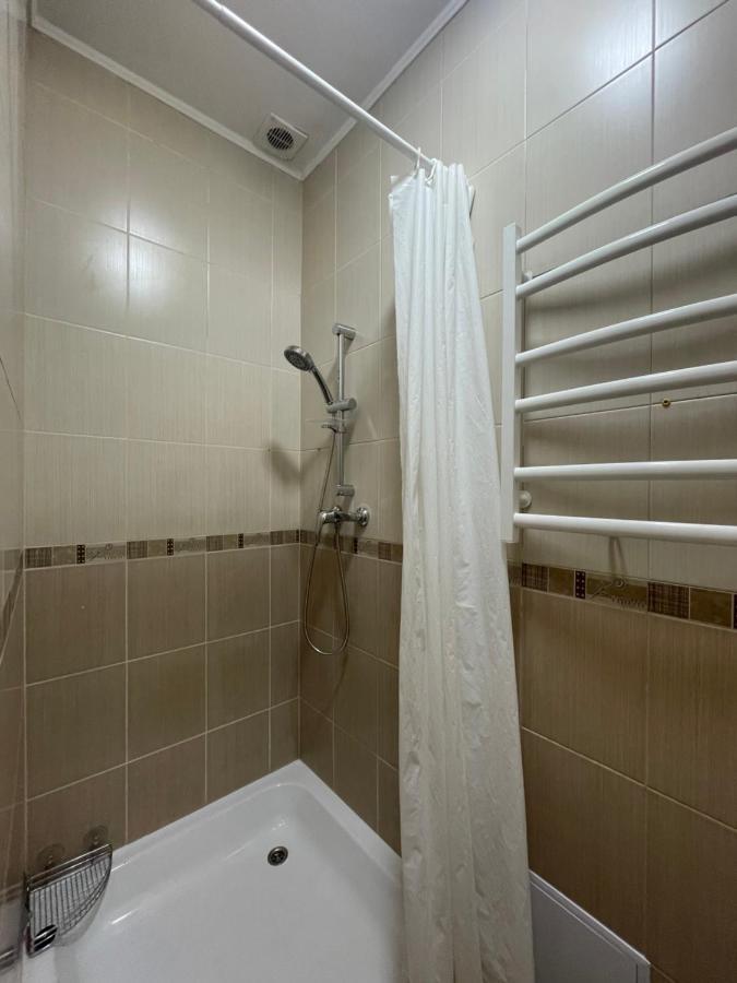 Apartment With The View Of The Opera House Lviv Ngoại thất bức ảnh